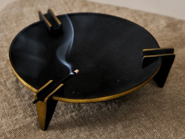 House of Leon milan ash tray black